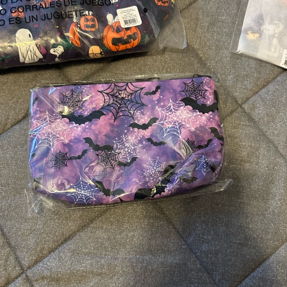 Vera Bradley Snoopy Halloween Peanuts Bundle - Picture 3 of 11